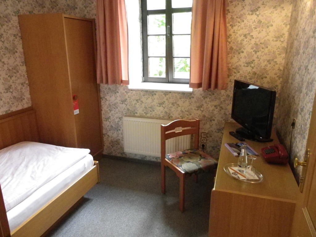 Hotel Wenzels Hof Zwethau Room photo